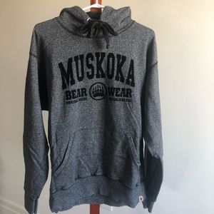 Muskoka Bear Wear men’s M sweater
